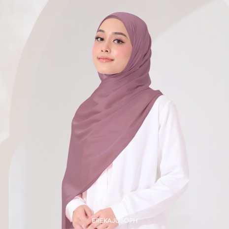 SPANISH LOVER SHAWL 2