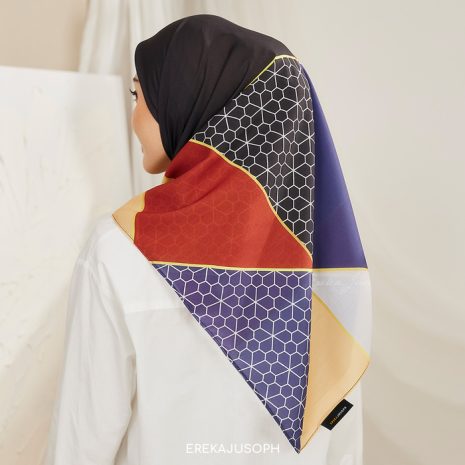 LUCIA BAWAL - 07