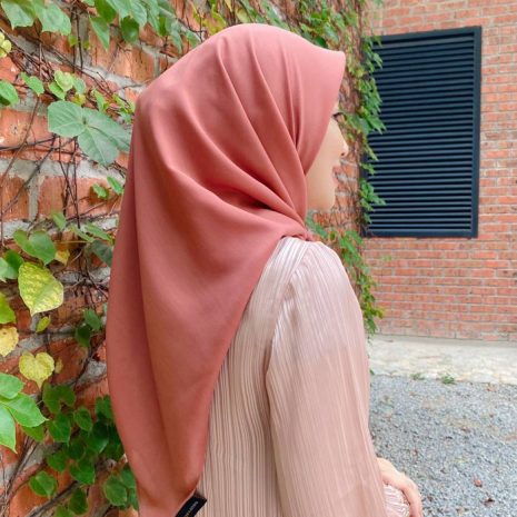 LILY BAWAL - COLLA CORAL