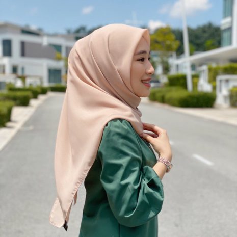 LILY BAWAL - FLIRTY FLAMINGO 