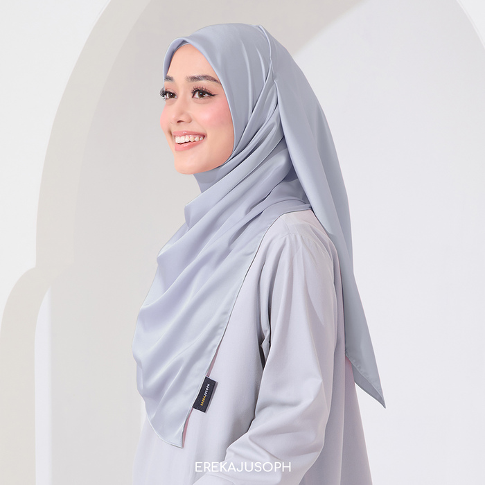 ESTELLA SATIN SQUARE - LAZY GREY