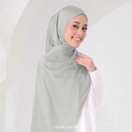 MARSHA SATIN SHAWL - LUSH GREEN